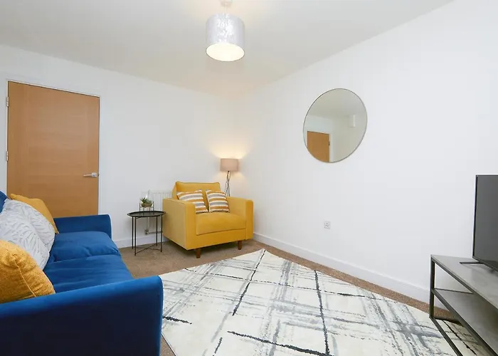 Derby Comfort Stay - 2 Bed House, 3 Min Walk To Hospital, Free Parking