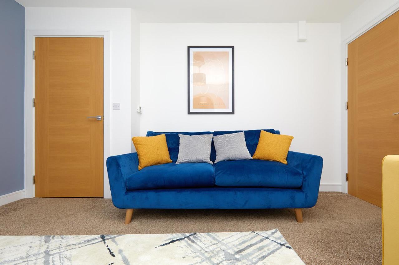 Comfort - 2 Bed House, 3 Min Walk To Hospital, Free Parking * Derby